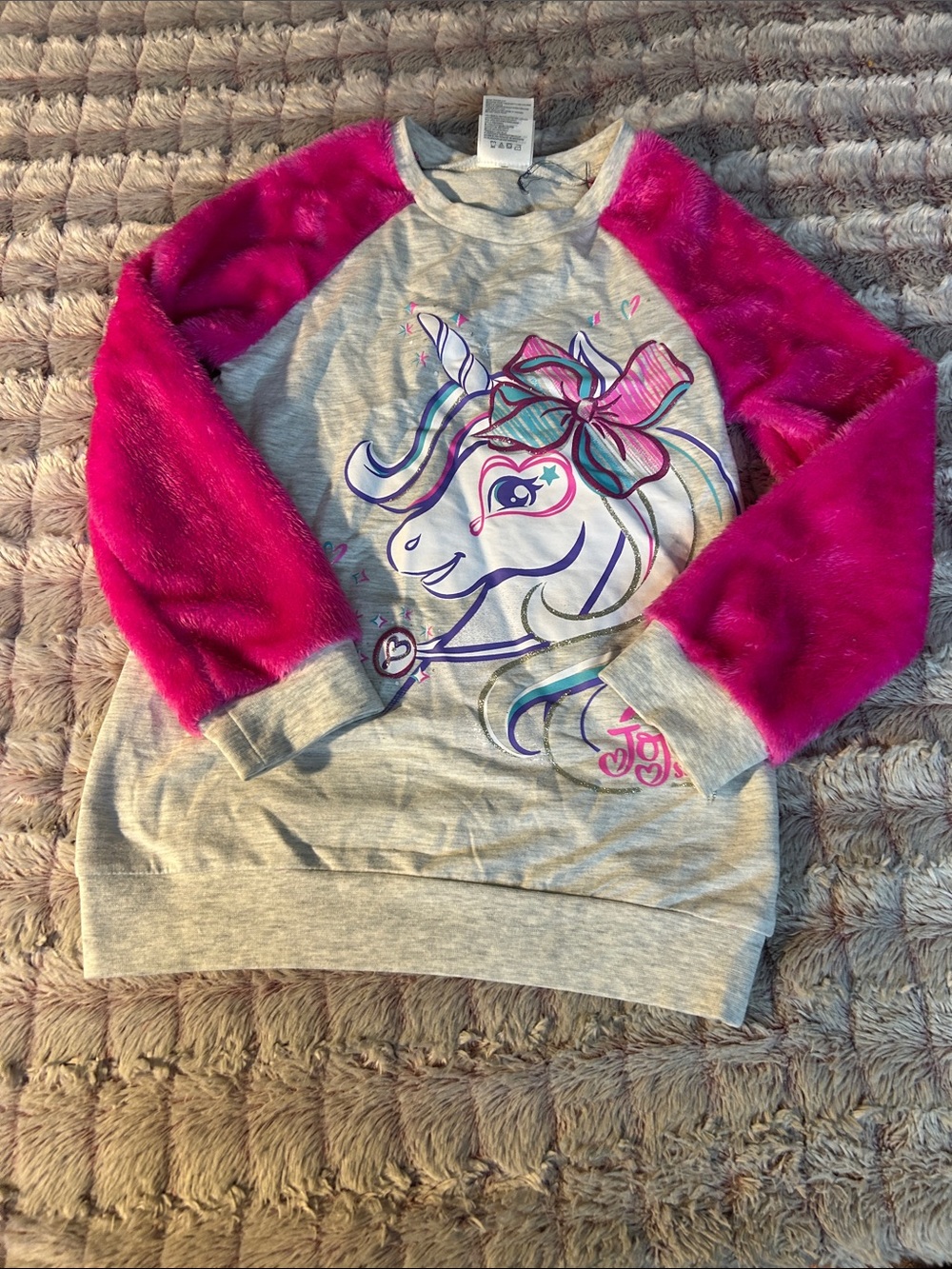 JoJo Siwa Gray Top with Hot Pink Fuzzy Sleeves and Multicolor Unicorn size 7/8